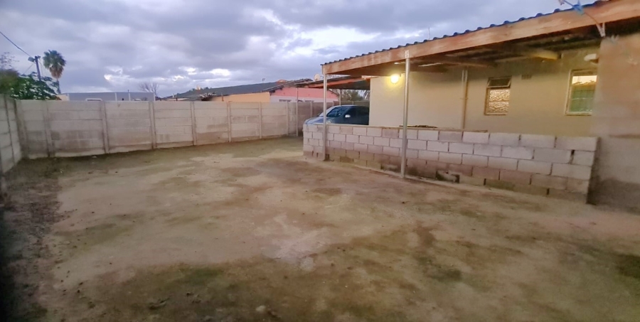 3 Bedroom Property for Sale in Deaconville Western Cape